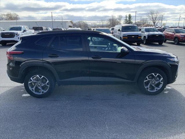 2025 Chevrolet Trax FWD LT