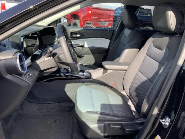 2025 Chevrolet Trax FWD LT