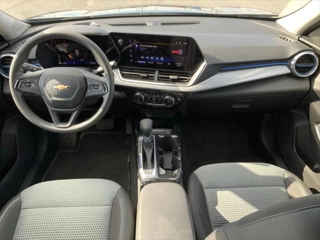 2025 Chevrolet Trax FWD LT