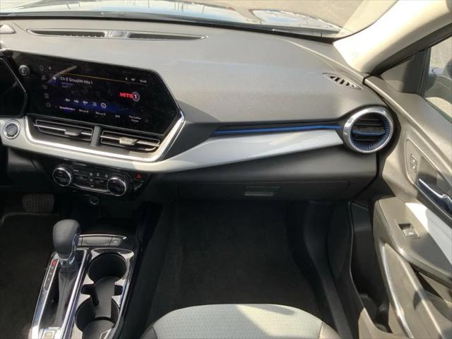 2025 Chevrolet Trax FWD LT