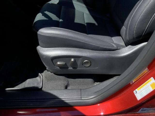 2025 Chevrolet Traverse AWD LT