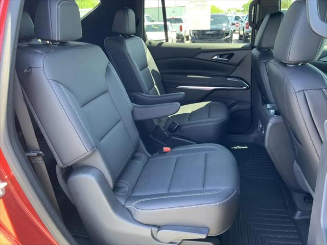 2025 Chevrolet Traverse AWD LT