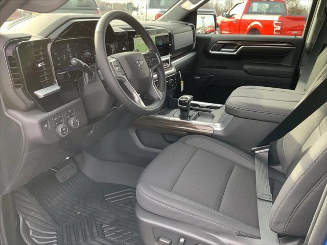 2026 Chevrolet Silverado 1500 4WD Crew Cab Short Bed RST
