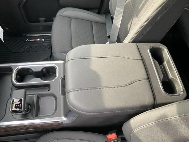 2026 Chevrolet Silverado 1500 4WD Crew Cab Short Bed RST