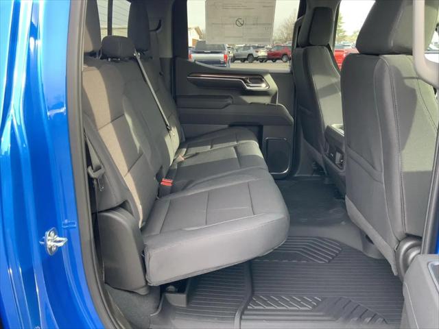 2026 Chevrolet Silverado 1500 4WD Crew Cab Short Bed RST