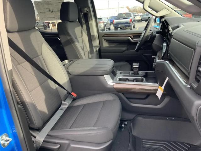 2026 Chevrolet Silverado 1500 4WD Crew Cab Short Bed RST