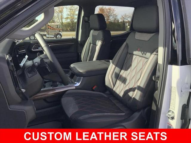 2025 Chevrolet Silverado 1500 4WD Crew Cab Short Bed RST