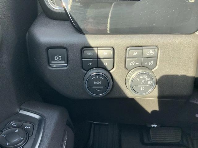 2025 Chevrolet Silverado 1500 4WD Crew Cab Short Bed RST