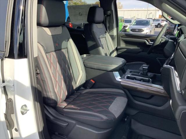 2025 Chevrolet Silverado 1500 4WD Crew Cab Short Bed RST
