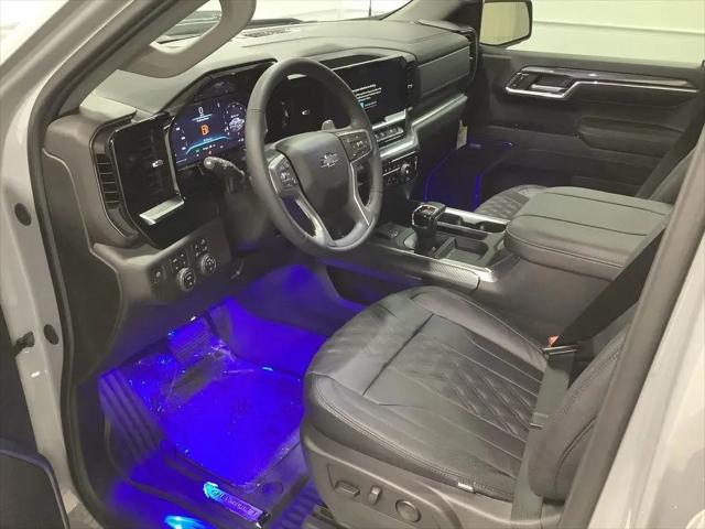 2024 Chevrolet Silverado 1500 4WD Crew Cab Short Bed RST