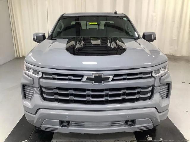 2024 Chevrolet Silverado 1500 4WD Crew Cab Short Bed RST