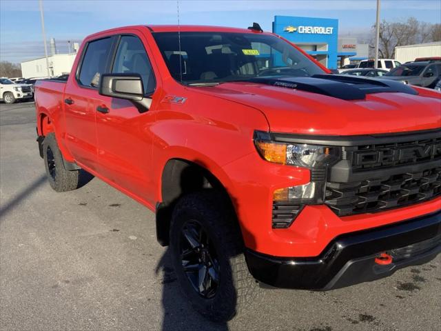 2026 Chevrolet Silverado 1500 4WD Crew Cab Short Bed Custom Trail Boss