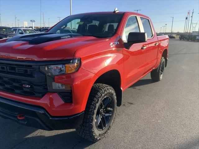 2026 Chevrolet Silverado 1500 4WD Crew Cab Short Bed Custom Trail Boss