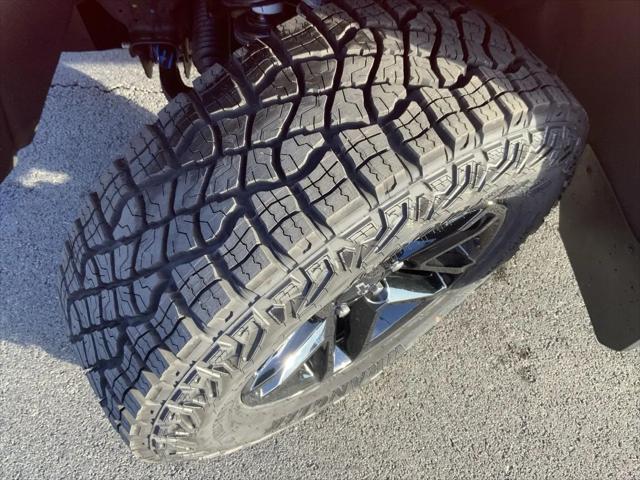 2026 Chevrolet Silverado 1500 4WD Crew Cab Short Bed Custom Trail Boss