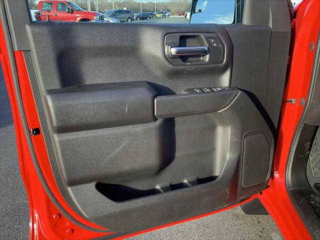 2026 Chevrolet Silverado 1500 4WD Crew Cab Short Bed Custom Trail Boss
