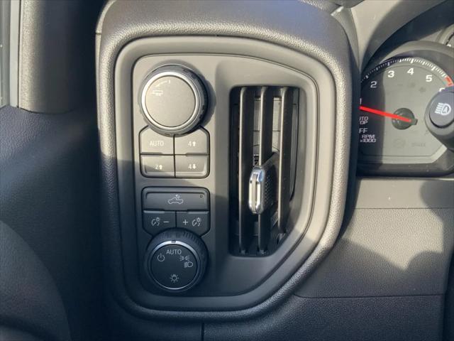 2026 Chevrolet Silverado 1500 4WD Crew Cab Short Bed Custom Trail Boss