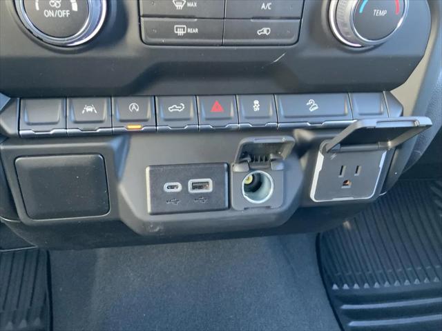 2026 Chevrolet Silverado 1500 4WD Crew Cab Short Bed Custom Trail Boss