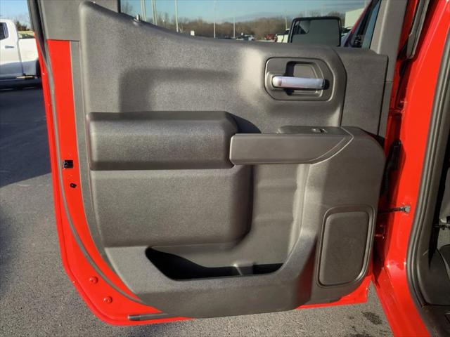 2026 Chevrolet Silverado 1500 4WD Crew Cab Short Bed Custom Trail Boss