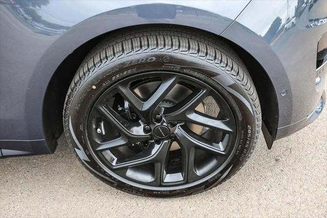 2026 Land Rover Range Rover Sport P400 Dynamic SE