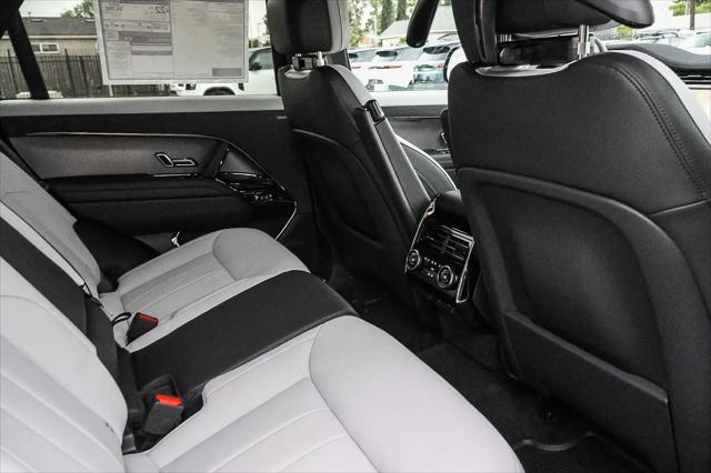 2026 Land Rover Range Rover Sport P400 Dynamic SE