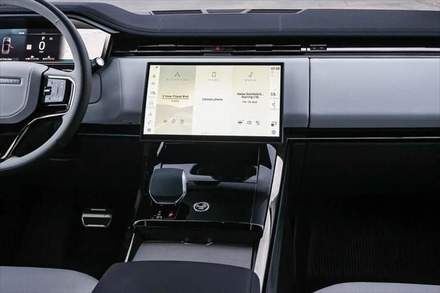2026 Land Rover Range Rover Sport P400 Dynamic SE