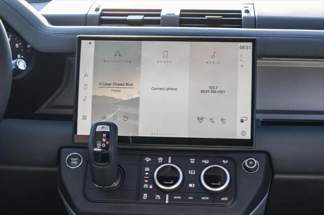 2026 Land Rover Defender P400 X