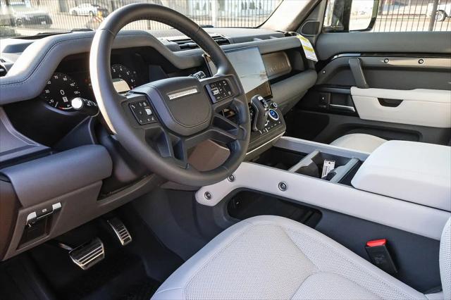 2026 Land Rover Defender P400 X