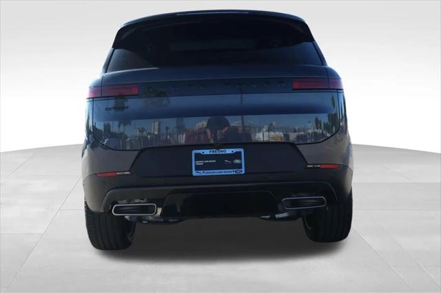 2026 Land Rover Range Rover Sport P360 SE