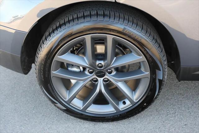 2026 Land Rover Range Rover Sport P360 SE