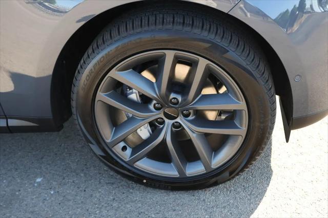 2026 Land Rover Range Rover Sport P360 SE
