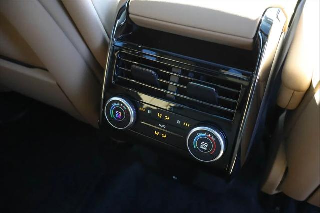 2026 Land Rover Range Rover Sport P360 SE