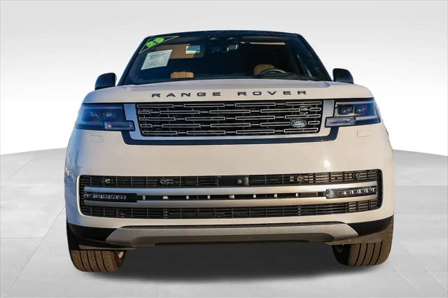 2025 Land Rover Range Rover P400 SE