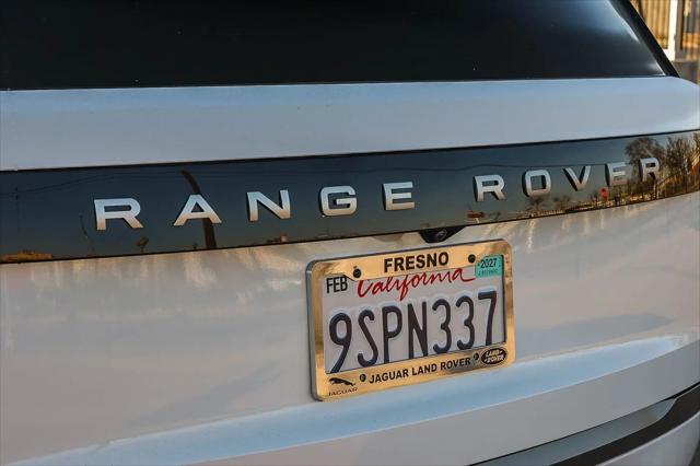 2025 Land Rover Range Rover P400 SE