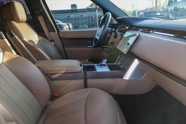 2025 Land Rover Range Rover P400 SE