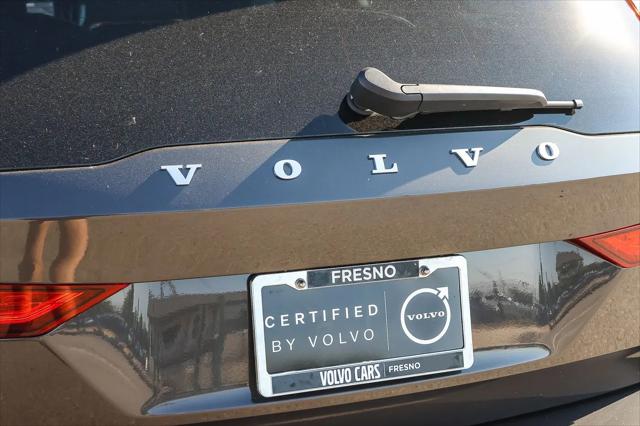 2025 Volvo V60 Cross Country Plus, B5 AWD Gas (mild hybrid)