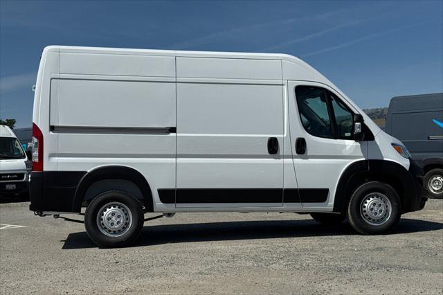2026 Ram ProMaster 2500 Cargo Van Tradesman High Roof 136" WB w/Pass Seat