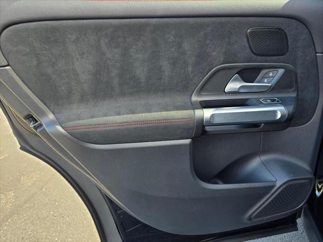 2023 Mercedes-Benz EQB 300 4MATIC