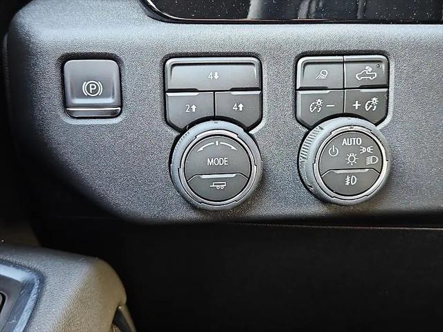 2026 Chevrolet Silverado 2500HD Crew Cab, Standard Bed, LT, 4WD