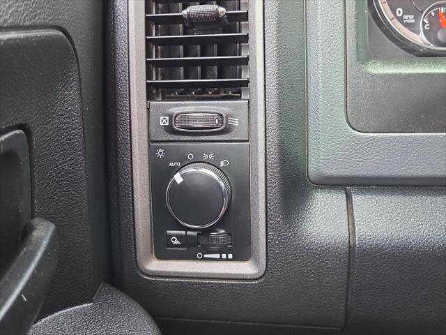2018 Ram 2500 Tradesman Crew Cab 4x4 6'4" Box