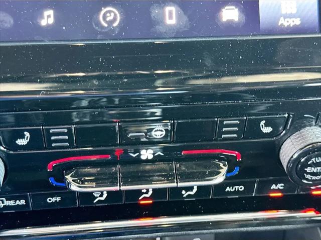 2025 Jeep Grand Cherokee Altitude X 4x2