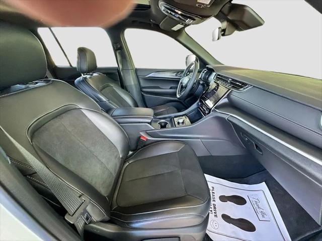 2025 Jeep Grand Cherokee Altitude X 4x2