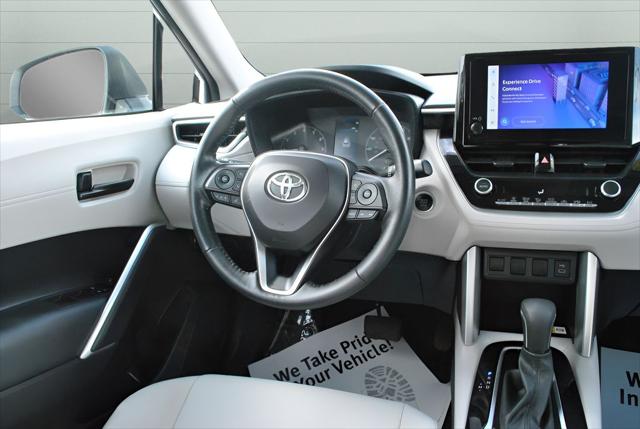 2023 Toyota Corolla Cross LE