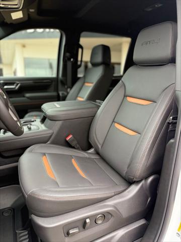 2026 GMC Sierra 2500HD Crew Cab, Standard Bed, AT4, 4WD