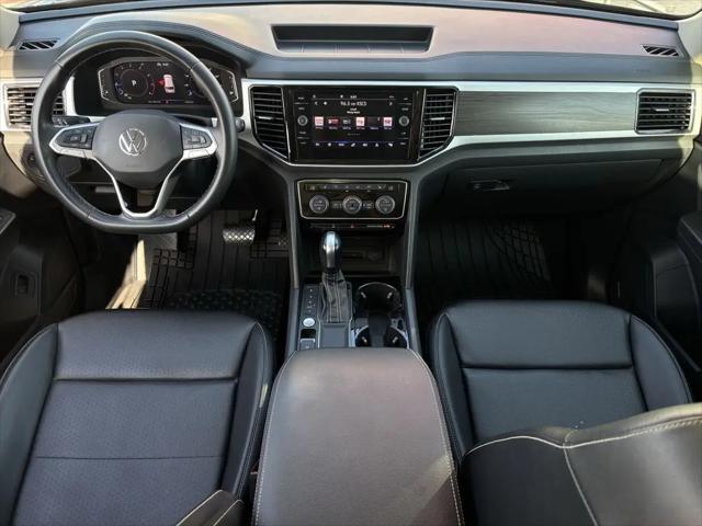 2022 Volkswagen Atlas 2.0T SE w/Technology