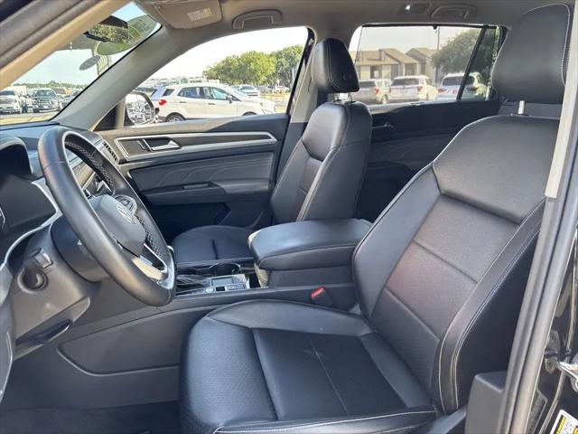2022 Volkswagen Atlas 2.0T SE w/Technology