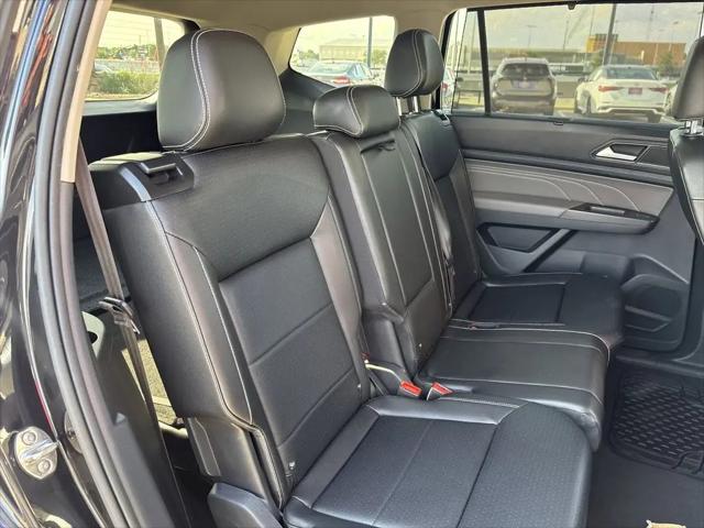 2022 Volkswagen Atlas 2.0T SE w/Technology