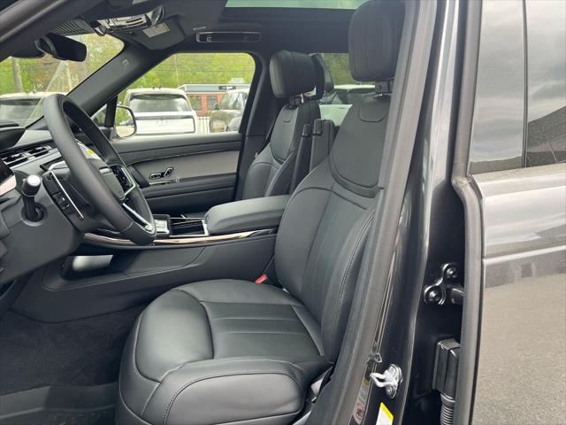 2026 Land Rover Range Rover Sport P360 SE