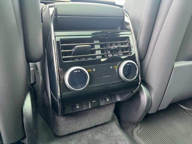 2026 Land Rover Range Rover Sport P360 SE