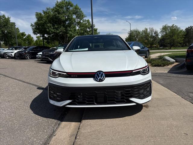 2026 Volkswagen Golf GTI Autobahn