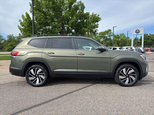 2026 Volkswagen Atlas SE with Technology